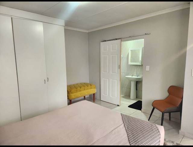 3 BEDROOM TOWNHOUSE FOR SALE IN GLEN MARAIS